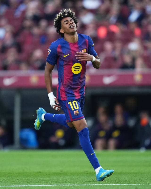 Football. La Liga EA Sports. FC Barcelona - RCD Espanyol. 11.04.2026