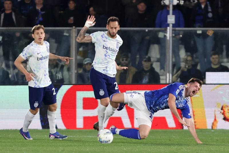 Football. Serie A. Como - Inter. 12.04.2026
