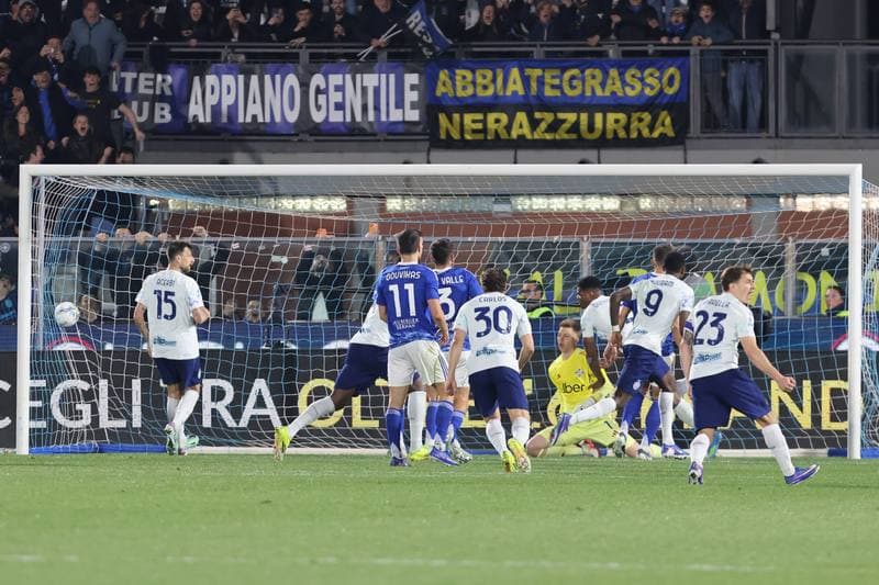 Football. Serie A. Como - Inter. 12.04.2026