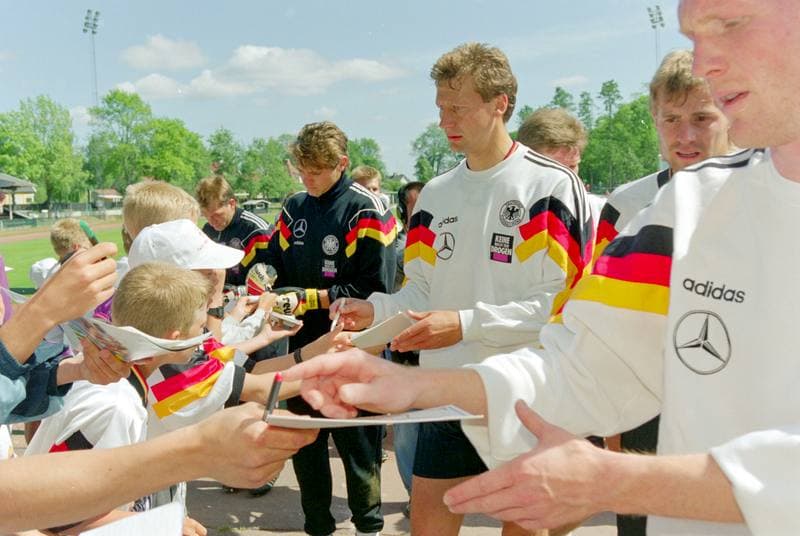 Football. Germany. Training. 17.06.1992