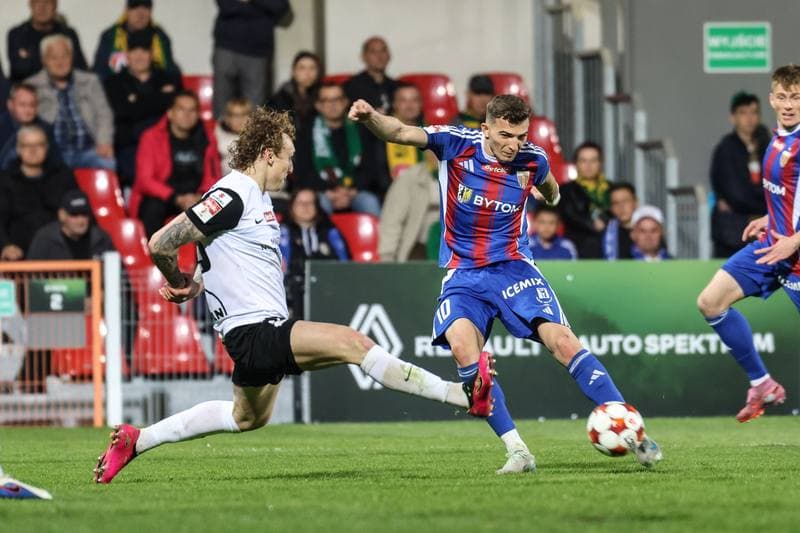 Football. Betclic I Liga. Puszcza Niepolomice - Polonia Bytom. 18.04.2026