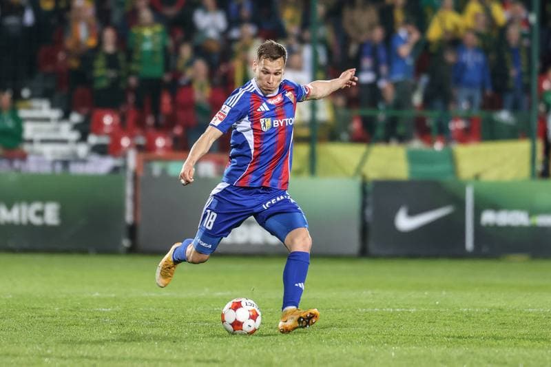 Football. Betclic I Liga. Puszcza Niepolomice - Polonia Bytom. 18.04.2026