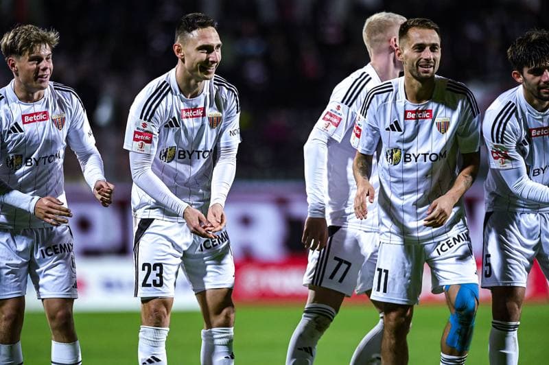 Football. Betclic 1 Liga. Polonia Warszawa - Polonia Bytom. 25.10.2025
