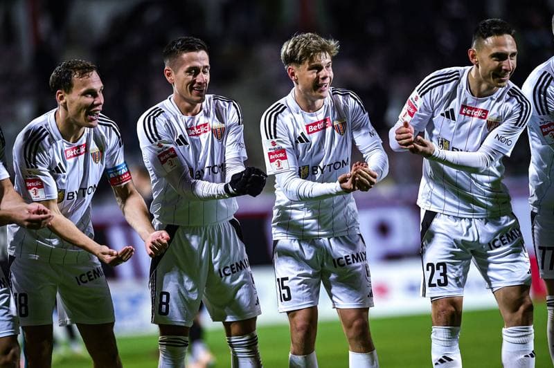 Football. Betclic 1 Liga. Polonia Warszawa - Polonia Bytom. 25.10.2025