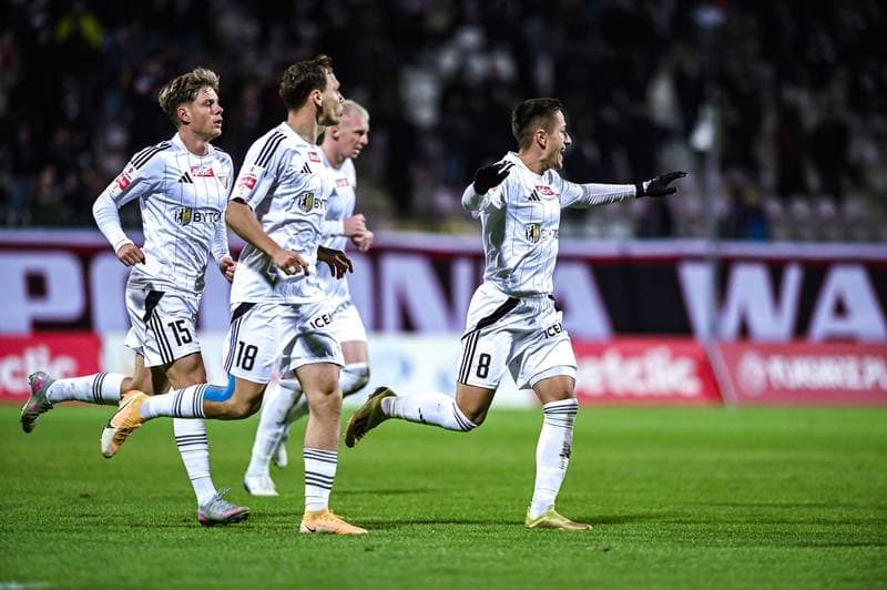Football. Betclic 1 Liga. Polonia Warszawa - Polonia Bytom. 25.10.2025