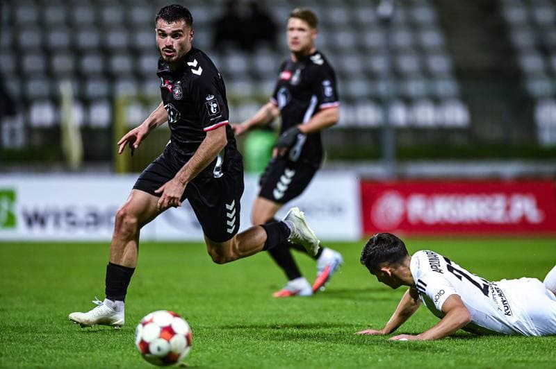 Football. Betclic 1 Liga. Polonia Warszawa - Polonia Bytom. 25.10.2025