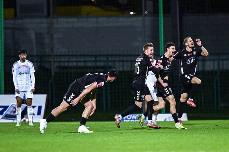 Football. Betclic 1 Liga. Polonia Warszawa - Polonia Bytom. 25.10.2025