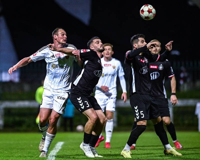 Football. Betclic 1 Liga. Polonia Warszawa - Polonia Bytom. 25.10.2025