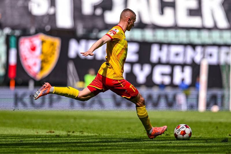 Football. Betclic 1 Liga. Slask Wroclaw - Znicz Pruszkow. 18.04.2026