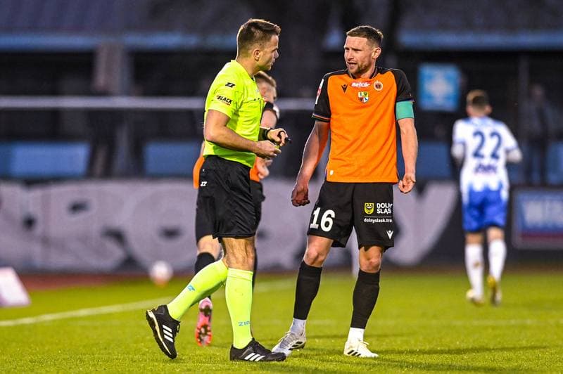 Football. Betclic 1 Liga. Chrobry Glogow - Stal Mielec. 17.04.2026