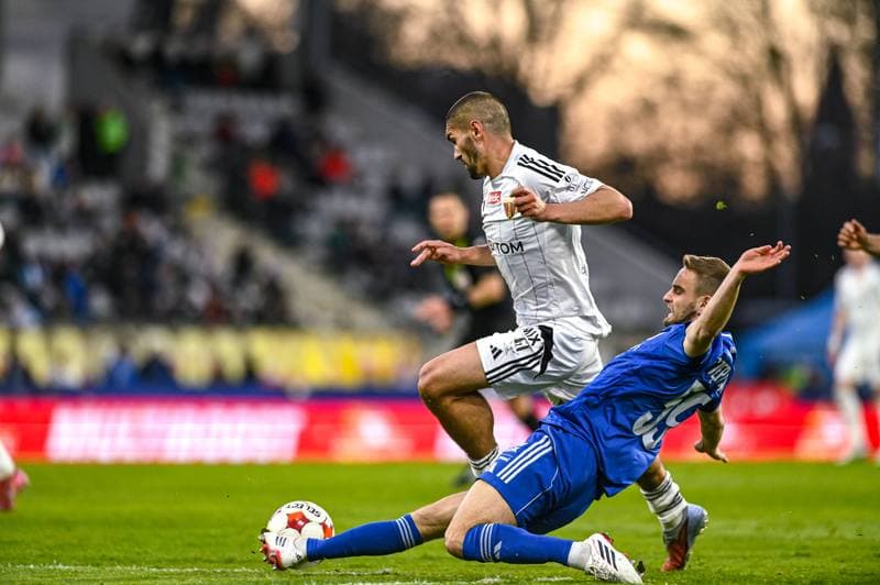 Football. Betclic 1 Liga. Miedz Legnica - Polonia Bytom. 07.04.2026
