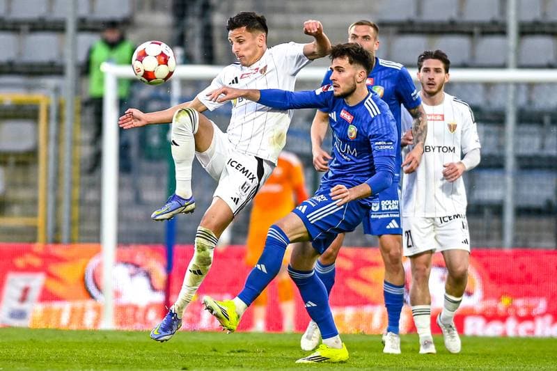 Football. Betclic 1 Liga. Miedz Legnica - Polonia Bytom. 07.04.2026