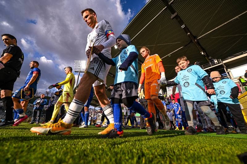 Football. Betclic 1 Liga. Miedz Legnica - Polonia Bytom. 07.04.2026