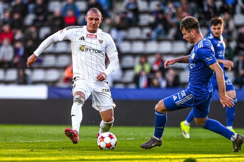 Football. Betclic 1 Liga. Miedz Legnica - Polonia Bytom. 07.04.2026