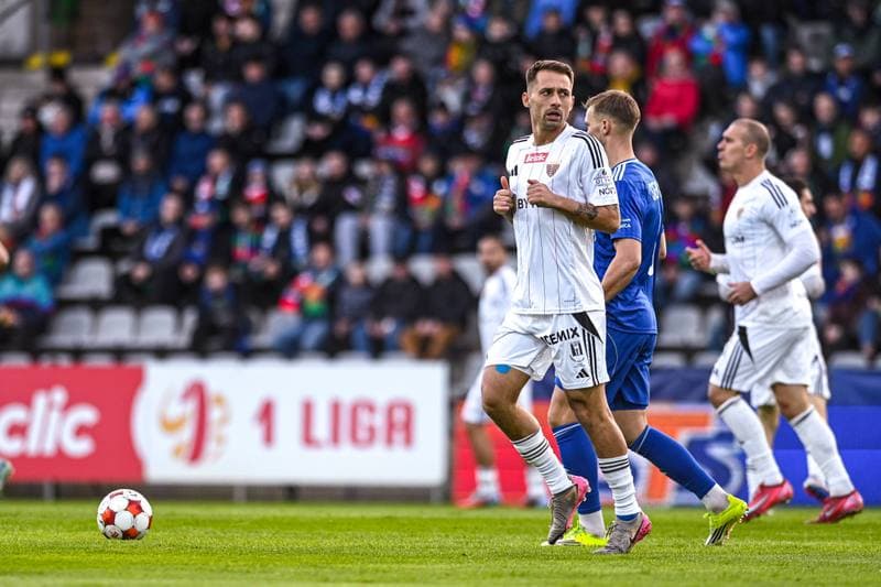 Football. Betclic 1 Liga. Miedz Legnica - Polonia Bytom. 07.04.2026