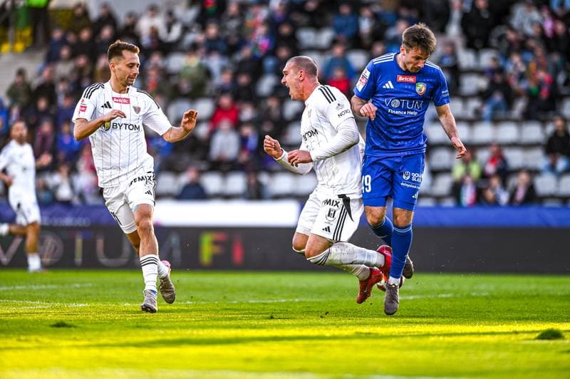 Football. Betclic 1 Liga. Miedz Legnica - Polonia Bytom. 07.04.2026