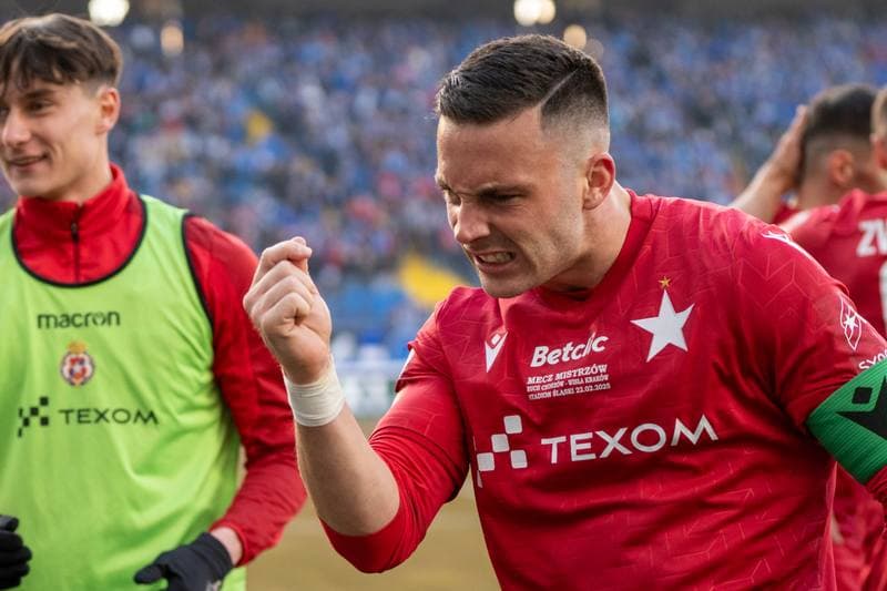 Football. Betlic 1 Liga. Ruch Chorzow - Wisla Krakow. 22.02.2025