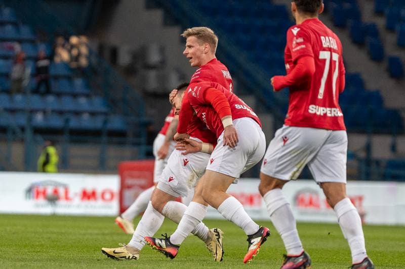 Football. Betlic 1 Liga. Wisla Krakow - Chrobry Glogow. 09.04.2025