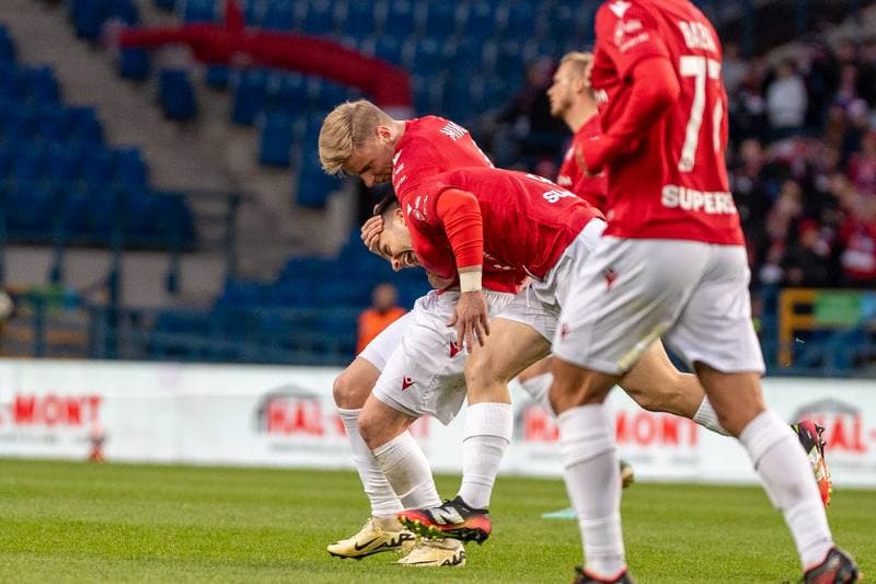 Football. Betlic 1 Liga. Wisla Krakow - Chrobry Glogow. 09.04.2025