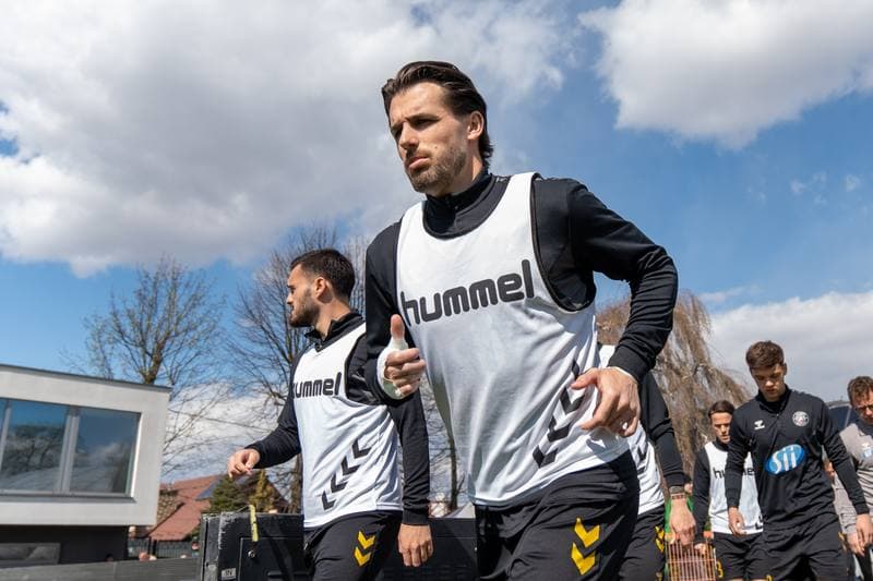 Football. Betclic I Liga. Puszcza Niepolomice - Polonia Warszawa. 06.04.2026