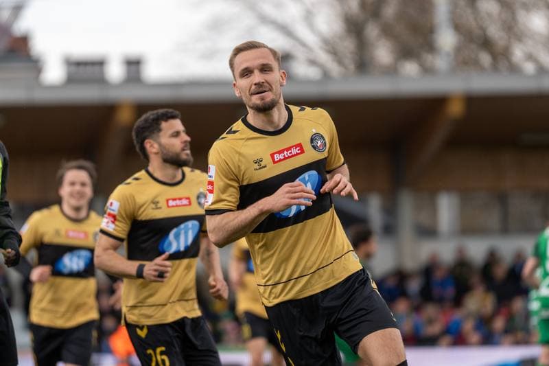 Football. Betclic I Liga. Puszcza Niepolomice - Polonia Warszawa. 06.04.2026