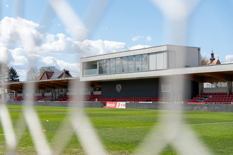 Football. Betclic I Liga. Puszcza Niepolomice - Polonia Warszawa. 06.04.2026