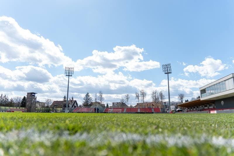 Football. Betclic I Liga. Puszcza Niepolomice - Polonia Warszawa. 06.04.2026