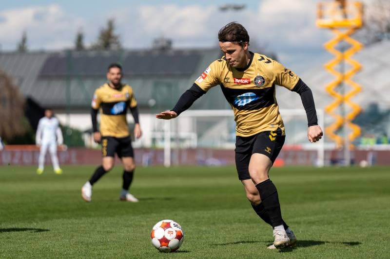 Football. Betclic I Liga. Puszcza Niepolomice - Polonia Warszawa. 06.04.2026