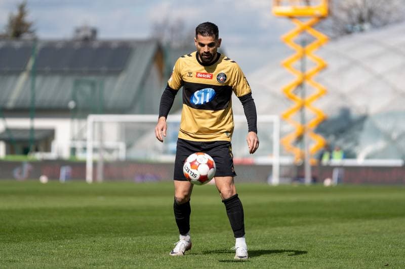 Football. Betclic I Liga. Puszcza Niepolomice - Polonia Warszawa. 06.04.2026