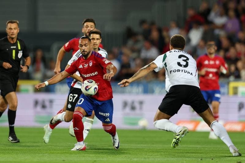 Football. PKO BP Ekstraklasa. Rakow Czestochowa - Legia Warsaw. 20.09.2025