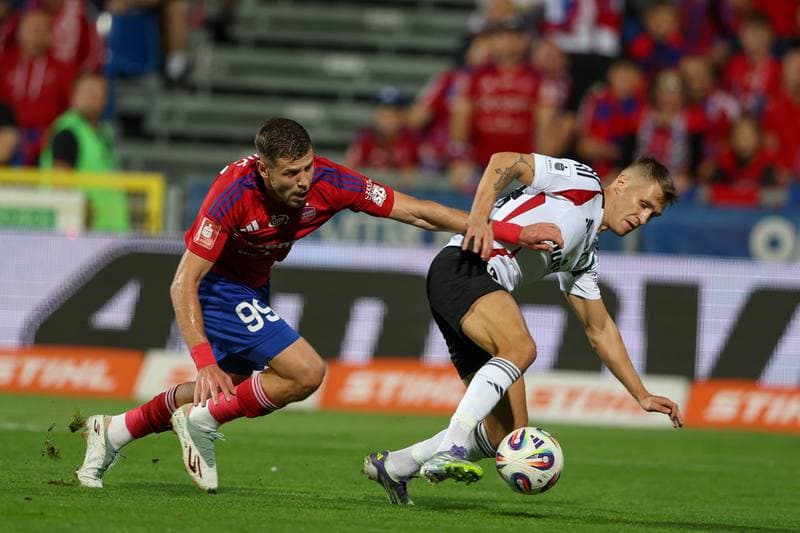 Football. PKO BP Ekstraklasa. Rakow Czestochowa - Legia Warsaw. 20.09.2025