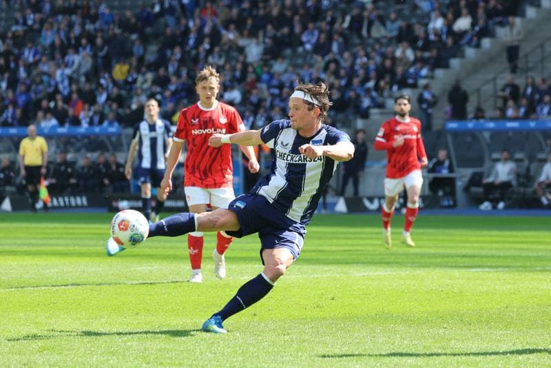 Football. 2. German Bundesliga. Hertha BSC - 1. FC Kaiserslautern. 11.04.2026