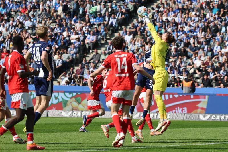 Football. 2. German Bundesliga. Hertha BSC - 1. FC Kaiserslautern. 11.04.2026
