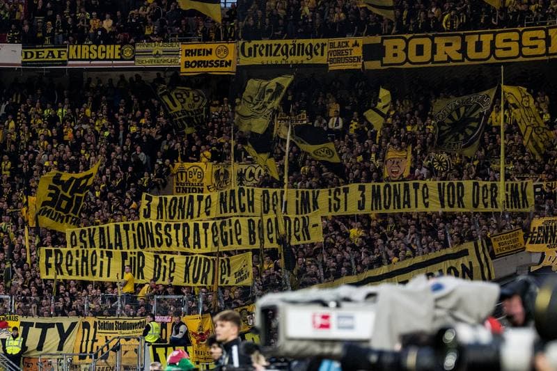 Football. 1. Bundesliga. VfB Stuttgart - Borussia Dortmund. 04.04.2026