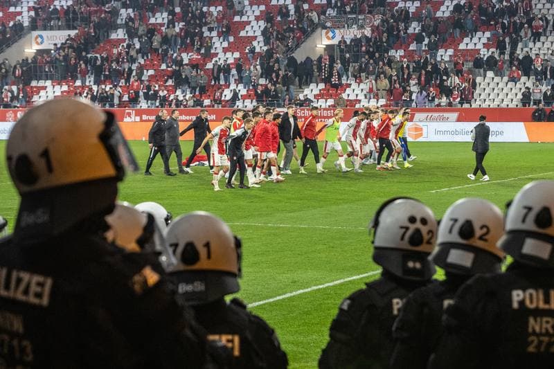 Football. 3.Liga. Rot-Weiss Essen - SV Waldhof Mannheim. 04.03.2026