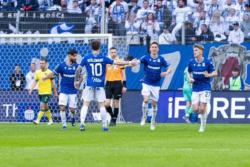 Football. PKO BP Ekstraklasa. Lech Poznan - GKS Katowice. 12.04.2026