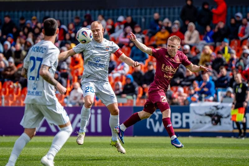 Football. PKO BP Ekstraklasa. Bruk-Bet Termalica Nieciecza - Piast Gliwice. 06.04.2026