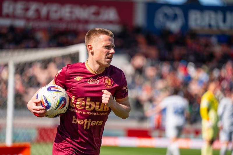 Football. PKO BP Ekstraklasa. Bruk-Bet Termalica Nieciecza - Piast Gliwice. 06.04.2026