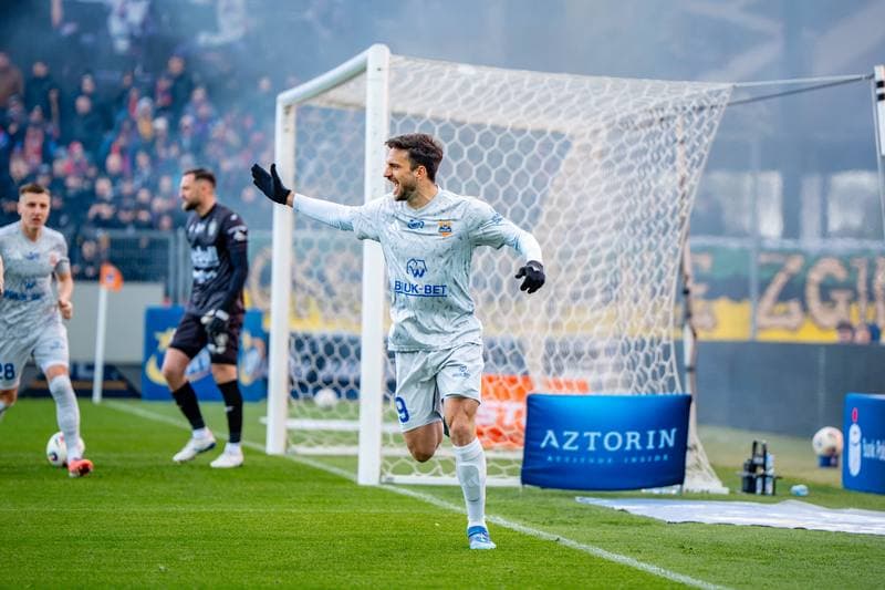 Football. PKO BP Ekstraklasa. Bruk-Bet Termalica Nieciecza - Piast Gliwice. 06.04.2026