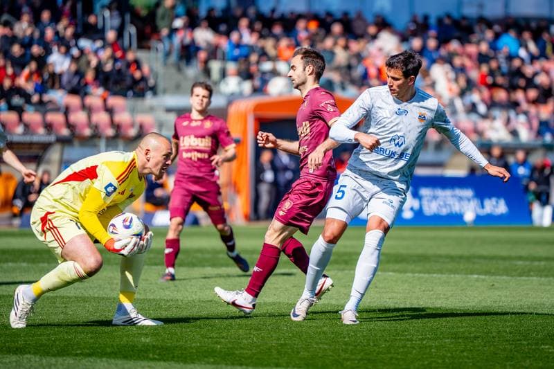Football. PKO BP Ekstraklasa. Bruk-Bet Termalica Nieciecza - Piast Gliwice. 06.04.2026