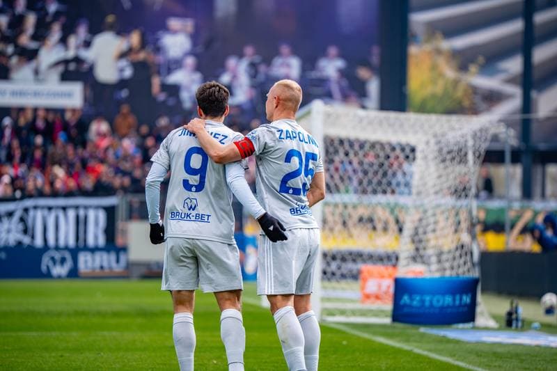 Football. PKO BP Ekstraklasa. Bruk-Bet Termalica Nieciecza - Piast Gliwice. 06.04.2026