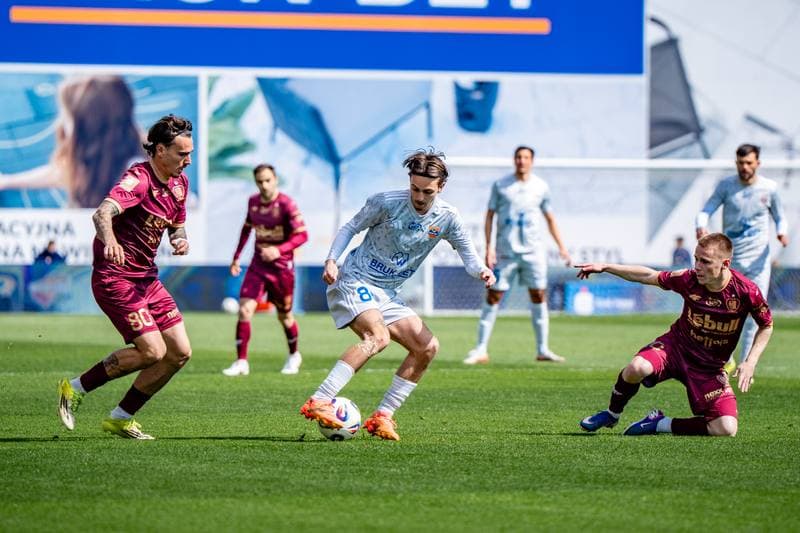 Football. PKO BP Ekstraklasa. Bruk-Bet Termalica Nieciecza - Piast Gliwice. 06.04.2026