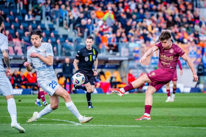 Football. PKO BP Ekstraklasa. Bruk-Bet Termalica Nieciecza - Piast Gliwice. 06.04.2026
