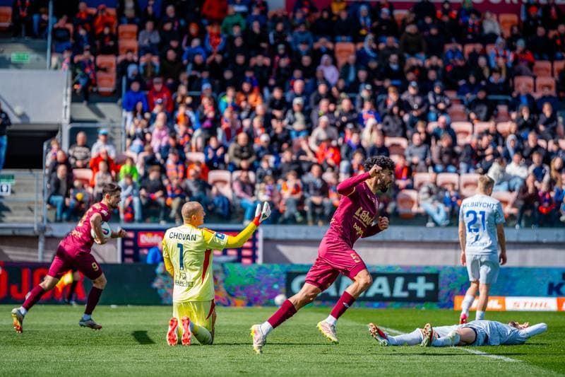 Football. PKO BP Ekstraklasa. Bruk-Bet Termalica Nieciecza - Piast Gliwice. 06.04.2026