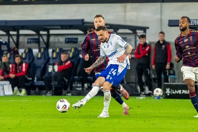 Football. PKO BP Ekstraklasa. Pogon Szczecin - Lech Poznan. 18.04.2026