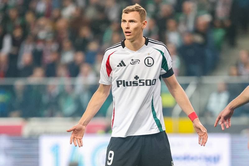 Football. PKO BP Ekstraklasa. Legia Warsaw - Gornik Zabrze. 11.04.2026