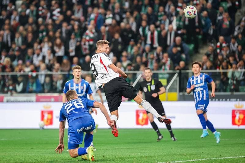 Football. PKO BP Ekstraklasa. Legia Warsaw - Gornik Zabrze. 11.04.2026