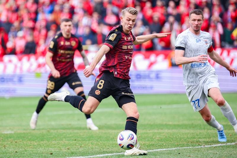 Football. PKO BP Ekstraklasa. Widzew Lodz - Bruk-Bet Termalica Nieciecza. 11.04.2026