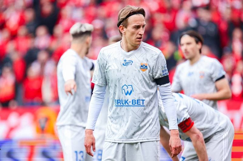 Football. PKO BP Ekstraklasa. Widzew Lodz - Bruk-Bet Termalica Nieciecza. 11.04.2026