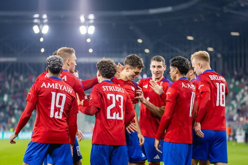Football. UEFA Conference League. Rakow Czestochowa - Universitatea Craiova. 02.10.2025